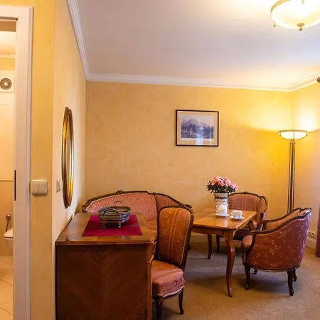 パラック パウリナム リゾート イェレニャ・グーラ