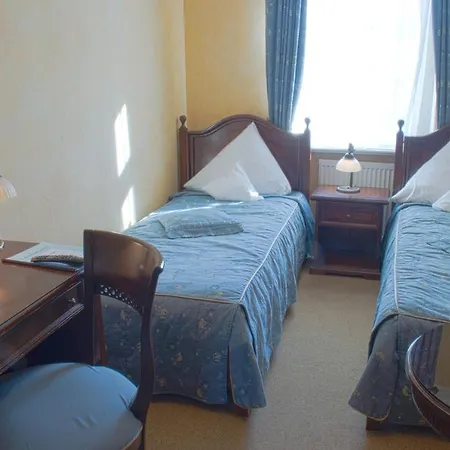 Ośrodek wypoczynkowy Pałac Paulinum 3*