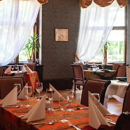 Palac Paulinum 3* Jelenia Góra