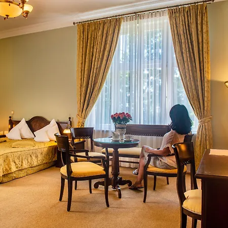 Palac Paulinum Jelenia Góra