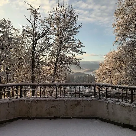 Ośrodek wypoczynkowy Pałac Paulinum 3*